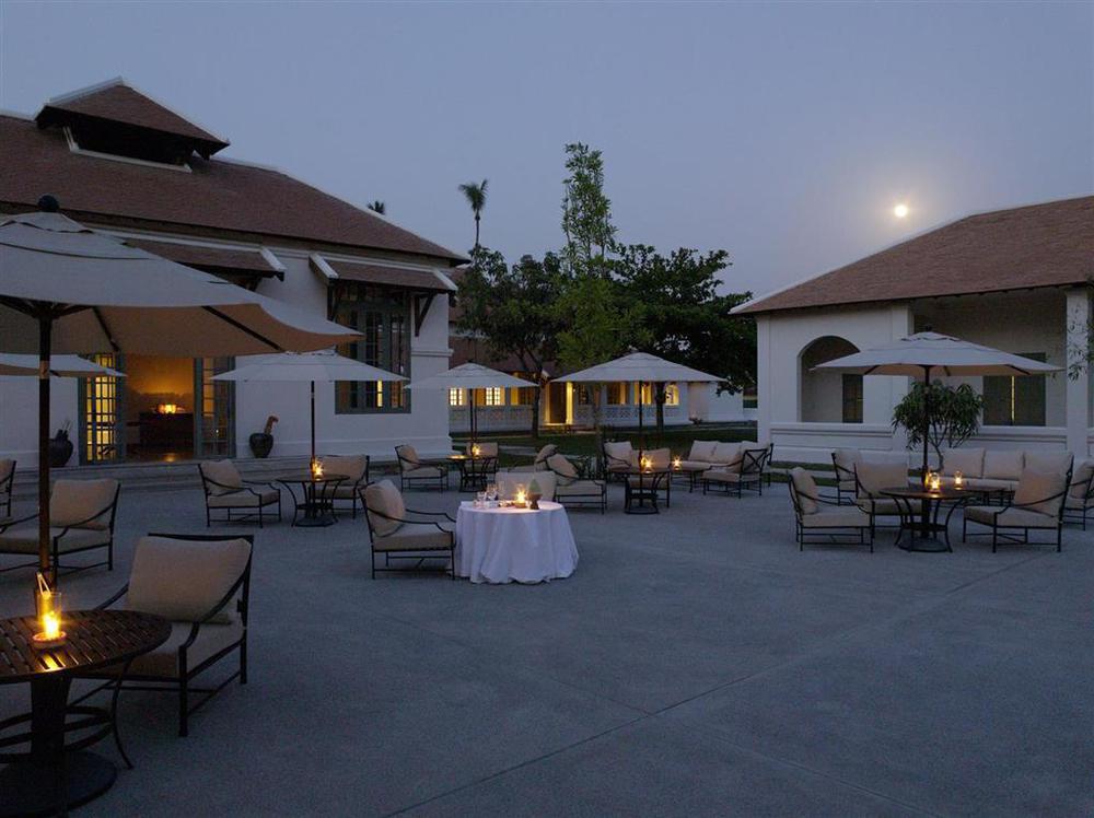 Amantaka Resort Luang Prabang Restauracja zdjęcie